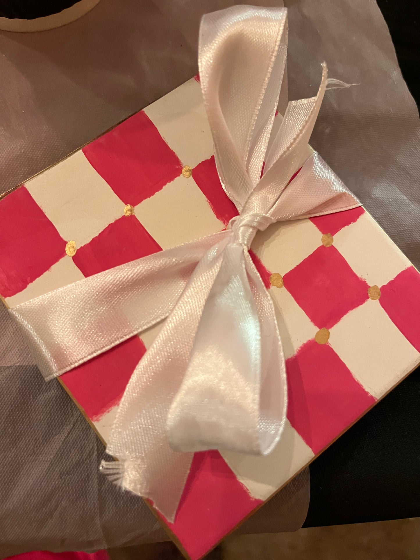 Set of 2 pink and white chequered coaster